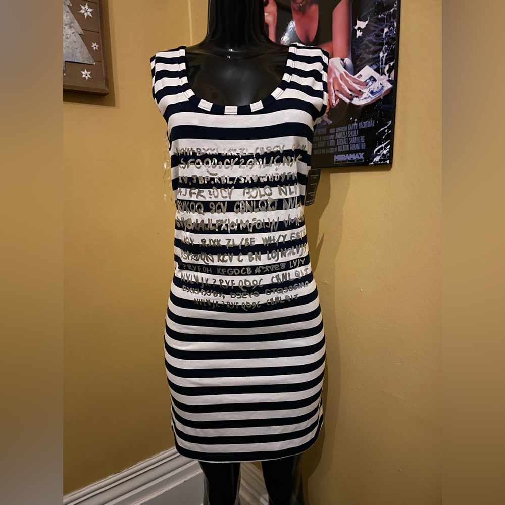 Women’s Point Zero Summer Dress NWT ( Small )